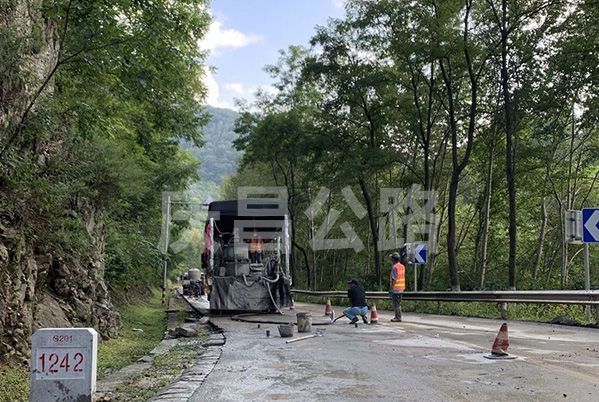 路面注漿技術：強化路基，延長路面使用壽命！